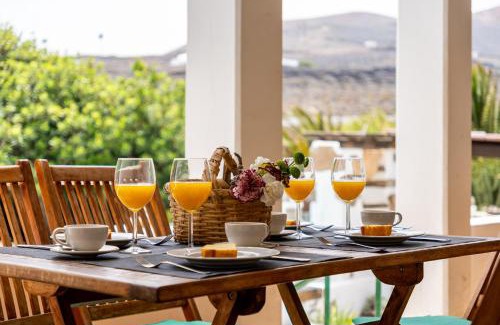 Conil Maison | Casa Testeyna Timanfaya in Tegoyo
