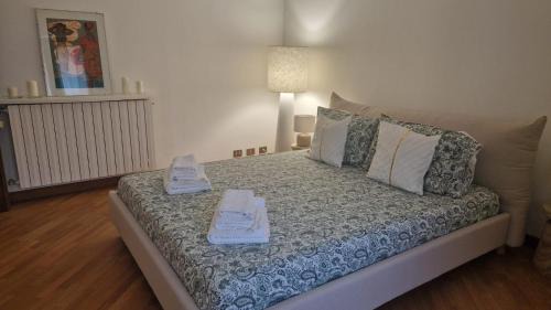 Intra Maison | Casa Théméo - Centro città Verbania Intra