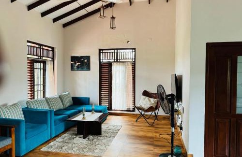 Peliyagoda Maison | Casa Theo