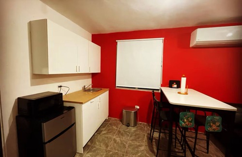 San Juan Maison | Casa Tolentino 2-bedroom house with AC, WiFi and 15 min San Juan beaches