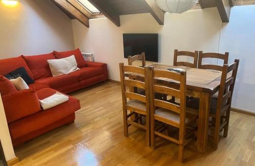 Tramacastilla de Tena Appartement | Casa Tramatorcuato
