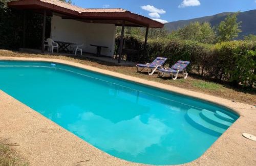 Olmue Maison | Casa tranquila y central con piscina en Olmué
