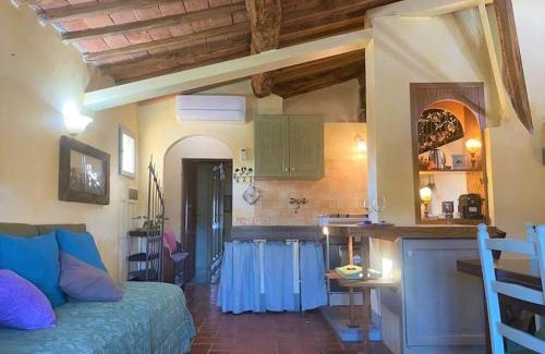 Quarrata Appartement | Casa tranquilla colonica toscana vicino a Firenze