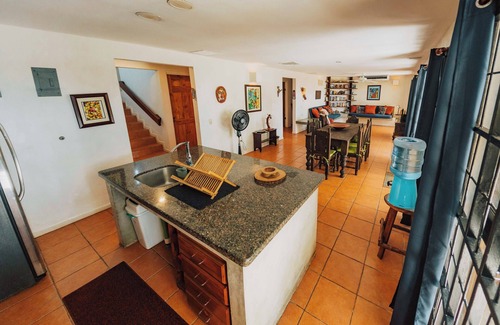 Esterillos Oeste Maison | Belle maison devant la plage