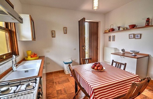 Alani Maison | Casa Turchino B: Un appartement confortable faisant partie d'une villa située dans un endroit calme.