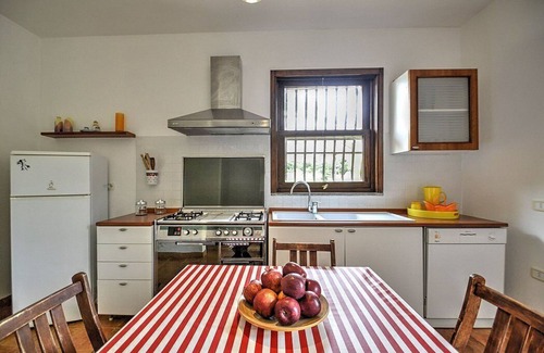 Alani Maison | Casa Turchino B: Un appartement confortable faisant partie d'une villa située dans un endroit calme.