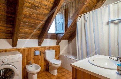 Pujo Maison | Casa Uvago by SeaMount Rentals