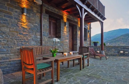 Boltana Maison | Casa Unica con Piscina
