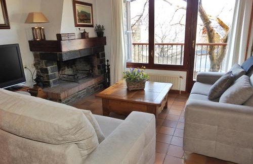 Urtx Chalet De Ski | CASA UNIFAMILIAR 8 pax con jardín URTX - CERDANYA