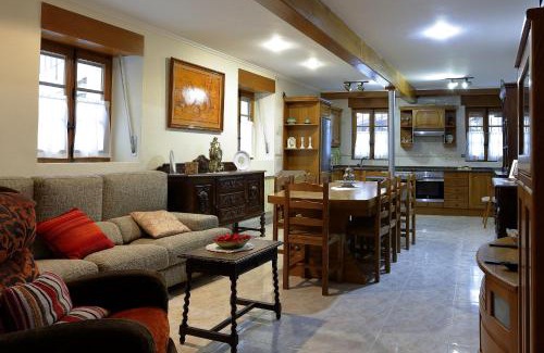 Valle de Yerri Maison | CASA URRA