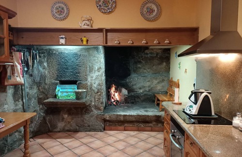 Covelo Chalet De Ski | Casa Vacacional La Camelia en Covelo