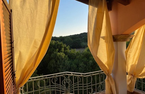 Porto Pino Maison | Casa Vacanze a Pochi Passi Dalla Bellissima Spiaggia di Portopino