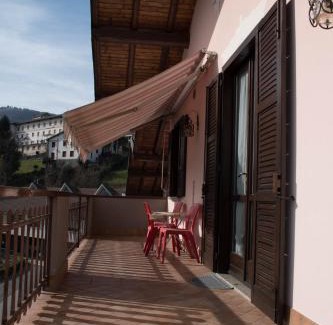 Gazzaniga Maison | casa vacanze al paesello