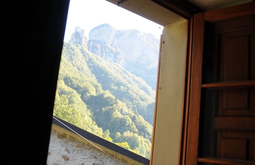 Stazzema Maison | Casa Vacanze Casa Lola Ideale per gli Amanti Della Natura e del Trekking,