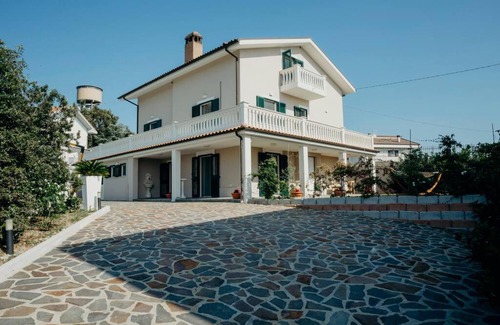 Collecorvino Villa | Casa Vacanze Di Luzio