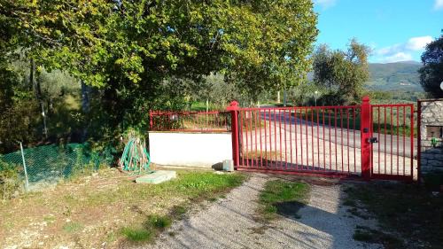 Montefranco Maison | Casa vacanze Il cancello rosso