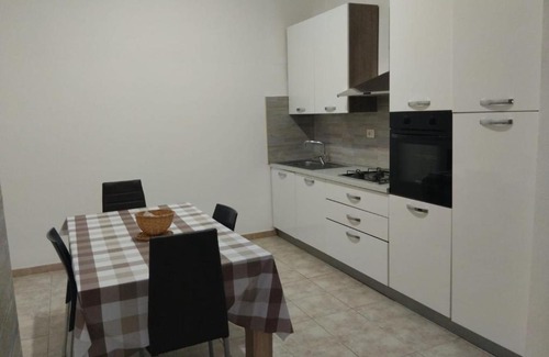 Villaggio delle Mimose Lit Et Petit-Déjeuner | Casa Vacanze Saddi
