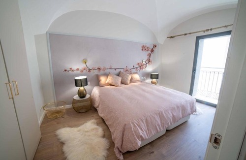Margallo Appartement | CASA VALDES 16, APTO. 2