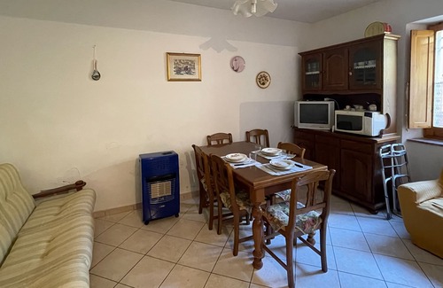 Bolotana Appartement | Casa Vania - Deux Chambres Appartement, Couchages 3
