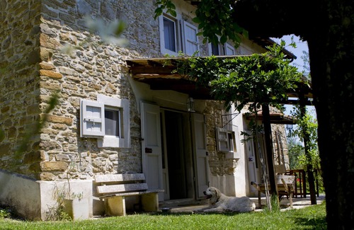 Monte Santa Maria Tiberina Maison | Maison idyllique sur la frontière toscane de l'Ombrie avec piscine privée à louer, 2-4 personnes