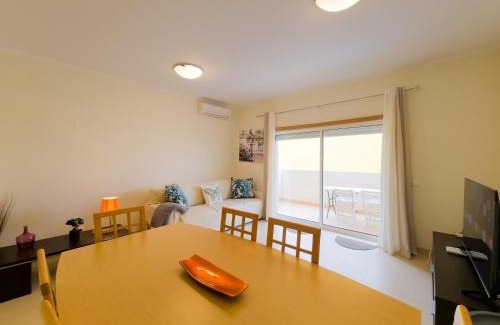 Canada Appartement | Casa Viana T2 by YHA
