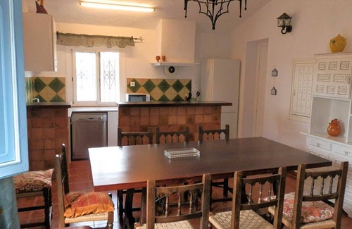 Costa Dorada Maison | CASA VINYA DEL VENT,Idéal pour vos vacances,proche de la mer,wifi gratuit,air climatisé en option,piscine privée,animeaux de compagnie autorisés,plage pour chiens