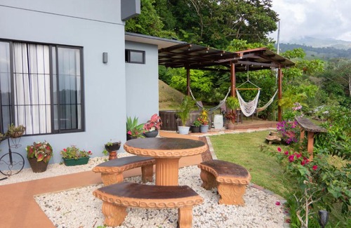 Quesada Maison | Casa Vista Verde