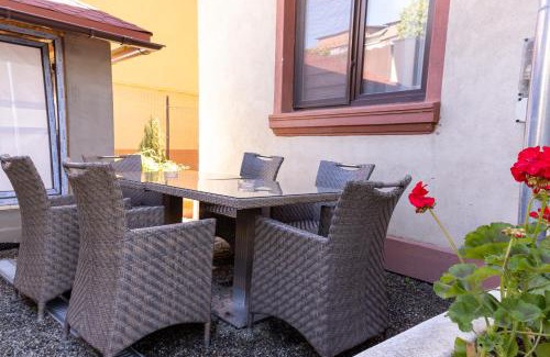 Curtea De Arges Maison | Casa Walter Ultracentral - Terasă Privată