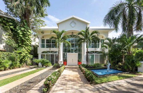 Playacar Maison | FAIT DE TES RÊVES UNE RÉALITÉ......." CASA YOLO "vous ne vivez qu'une seule fois !!!!