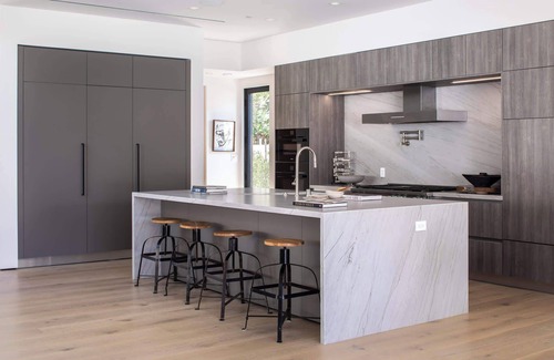 La Brea Maison | WEHO Home w Pool & Rooftop