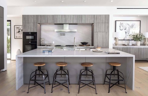 La Brea Maison | WEHO Home w Pool & Rooftop