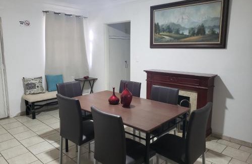 Zapopan Appartement | Casa Zona Iteso, Expo Guadalajara, Plaza del Sol, Bugambilias.