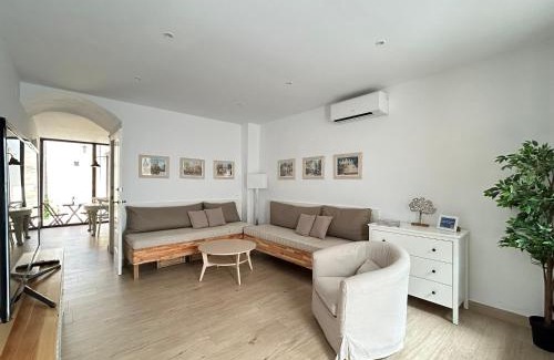 Badalona Maison | CasaBala - Near the beach and Barcelona center