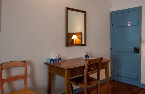 Angra do Heroismo Maison | Casadangra, bnb