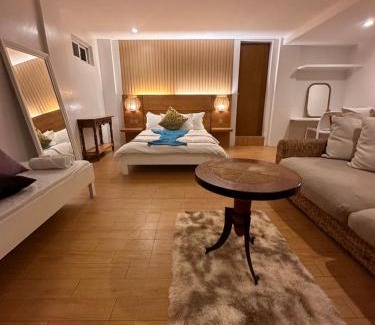 Mabini Maison | CasaDel Beach House