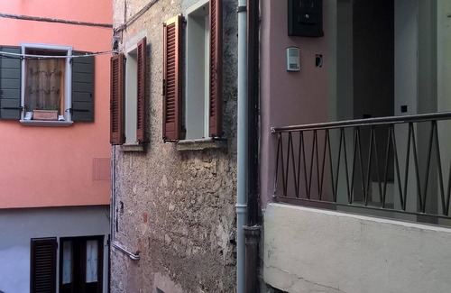 Peschiera Maraglio Appartement | Casadina à 50 Mt du lac