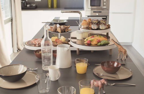 Gracia Appartement | Casagrand Luxury Suites