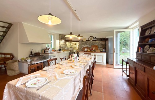 Cossano Belbo Maison | Casale Bera, hills view, private pool and garden