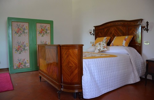 Baiano Autre | Casale Fusco Country House situé sur 18 hectares, à 10 km au nord-ouest de Spoleto