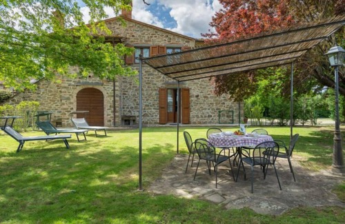 Civitella in Val di Chiana Maison | Casale il Giglio by Interhome