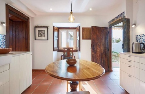Azoia Cottage | Quirky Cottage près de Sintra & Cascais - 6 personnes