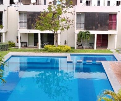 Xochitepec Maison | CASALUNA frente alberca AirAc