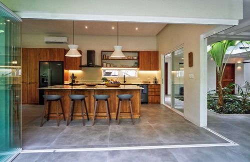 Carmen Villa | CasaMAR 4BR Luxury Villa with Pool on the Beach & steps from the Ocean