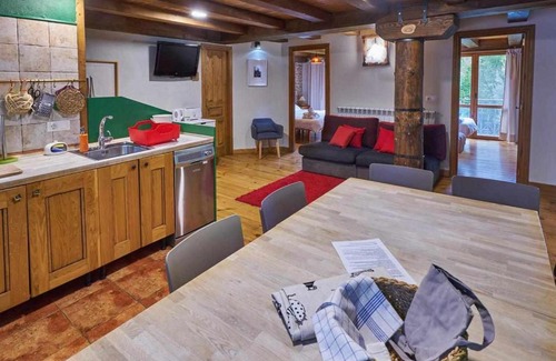 Gracionepel Maison | Casapirineos Apartamentos