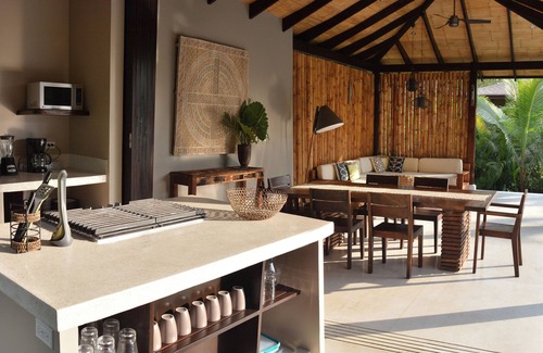 Playa Hermosa Cobano Villa | Casas de Agua, Agua Marina, maisons de créateurs. À distance de marche de la plage