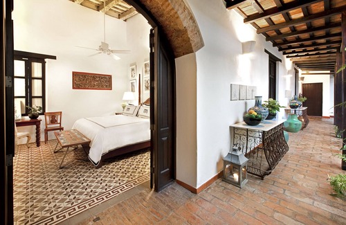 Ciudad Nueva Hôtel | Casas del XVI