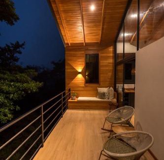 Monteverde Maison | Casas Jaguar