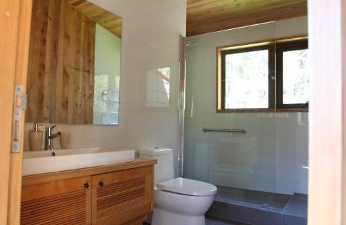 Chonchi Maison | Casas Martín Pescador, Lago Huillinco, Chiloe