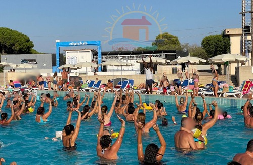 Ragusa Station Balnéaire | Casavacanzekastalia 2 "La Rossa" au Village Touristique Athena Resort Ragusa