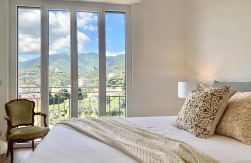 Rapallo Appartement | CasaViva - Terrace Apt with Parking in Rapallo